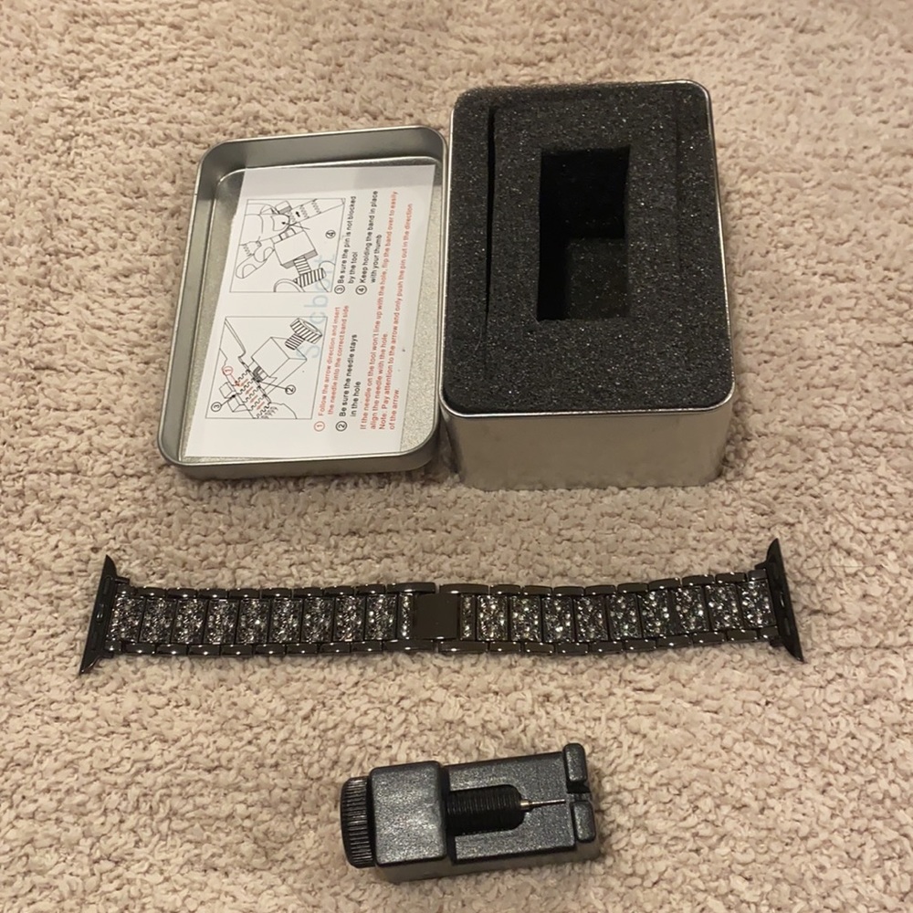 BRAND NEW- Apple Watch band